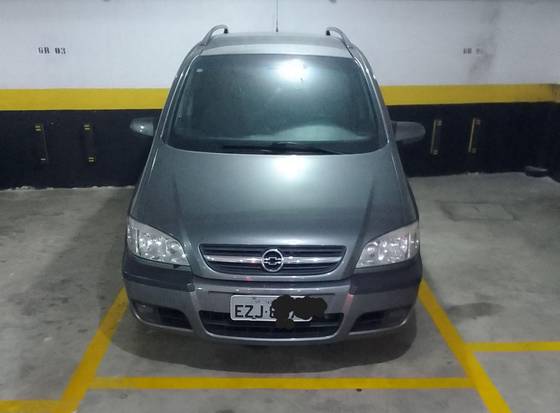 CHEVROLET ZAFIRA 2.0 MPFI ELEGANCE 8V FLEX 4P AUTOMÁTICO CHEVROLET ZAFIRA 2.0 MPFI ELEGANCE 8V FLEX 4P AUTOMÁTICO